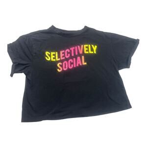 Vintage Riot Queen L Selectively Social Womens Cropped Black TShirt  Edgy